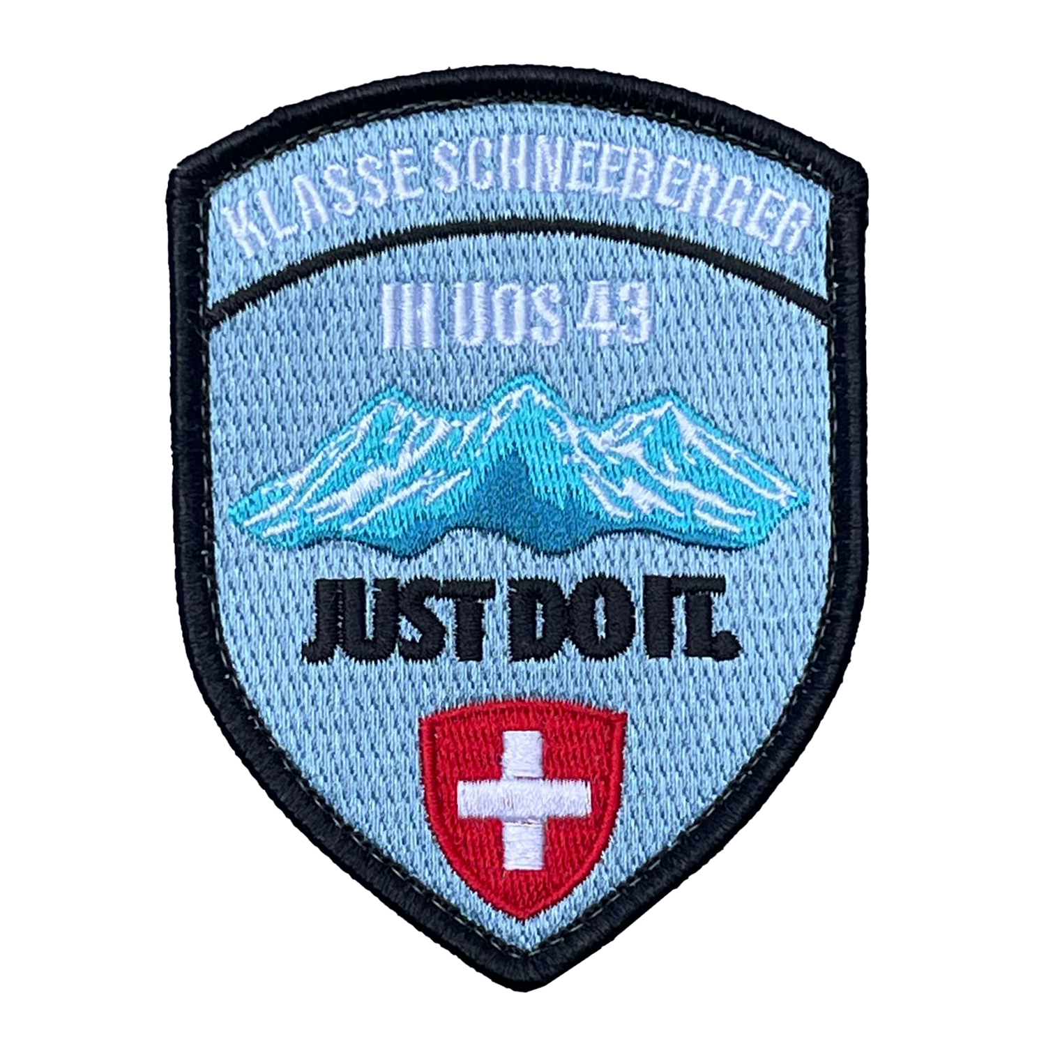 Gestickter individueller Patch mit Berg Motiv und Schweizer Kreuz